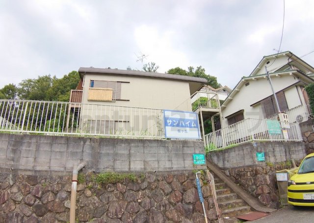 兵庫県宝塚市桜ガ丘（アパート）の賃貸物件の外観