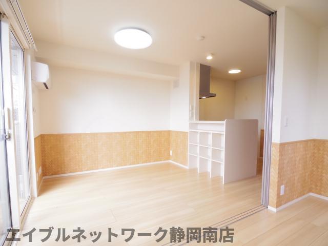 その他　リビングです