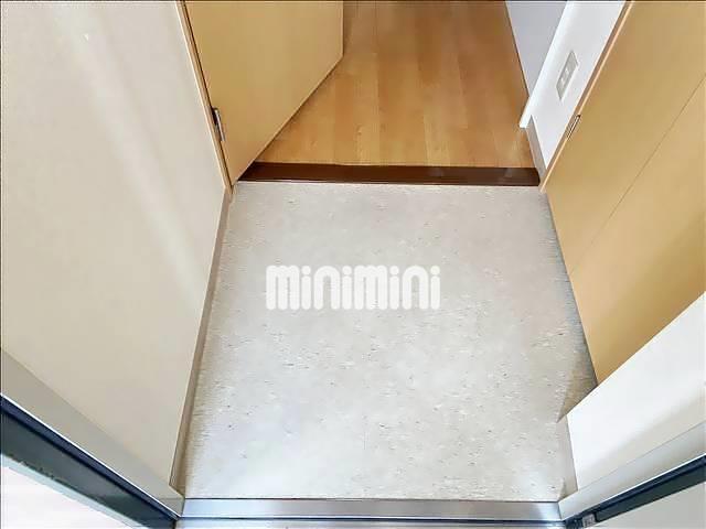 玄関　玄関です。