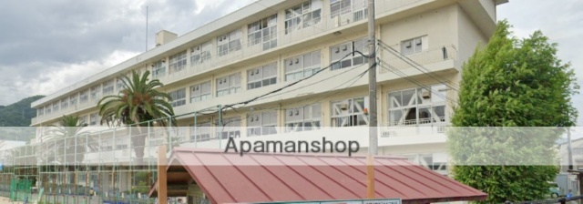 小学校　祇園小学校（小学校）まで1351m