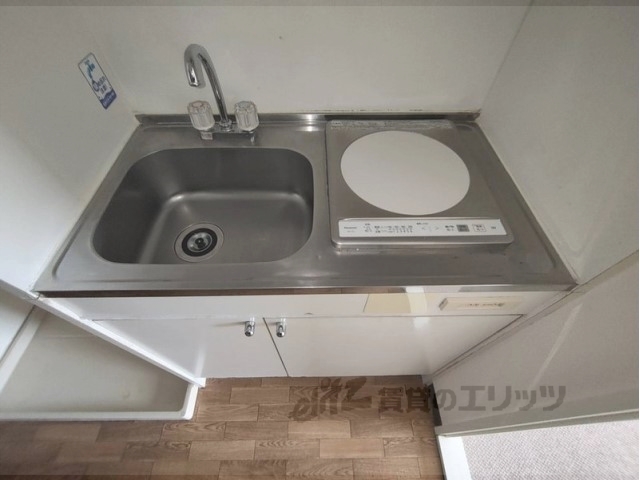 キッチン　ローテーブル