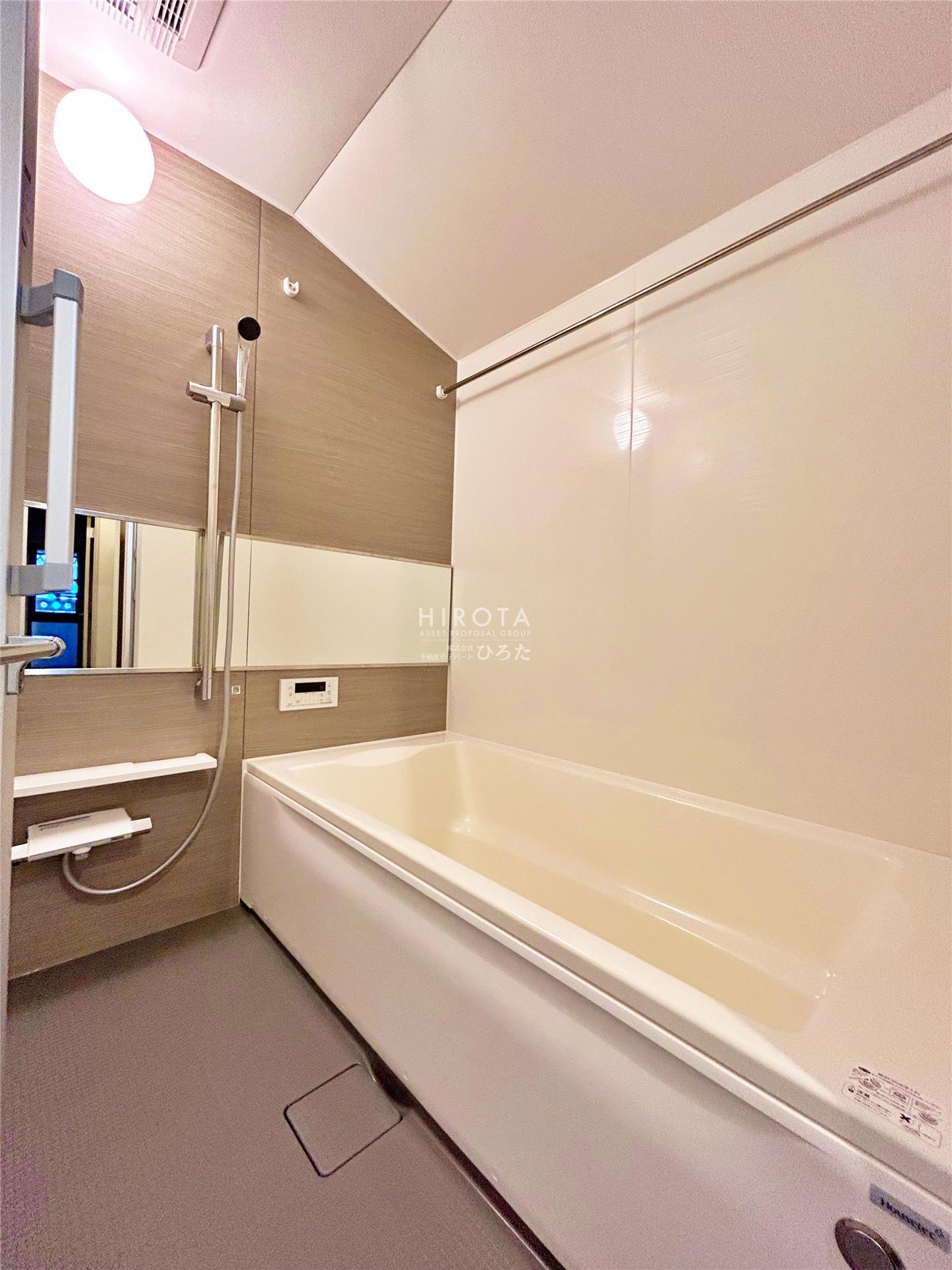 バス・シャワールーム　同仕様写真