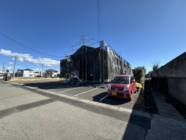 【古河市中田のアパートの駐車場】