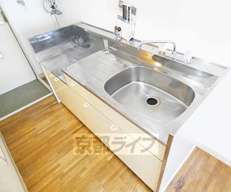 キッチン　ガスコンロ設置可
