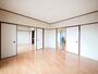 居室・リビング　洋室8帖