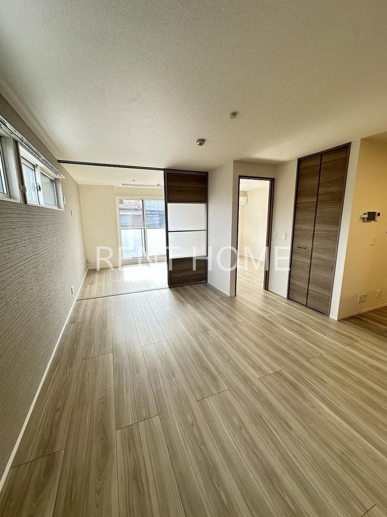 居室・リビング　リビング