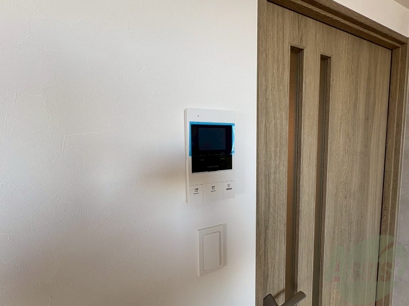 セキュリティ　インターホンです。オートロック付きで安心のマンションです。