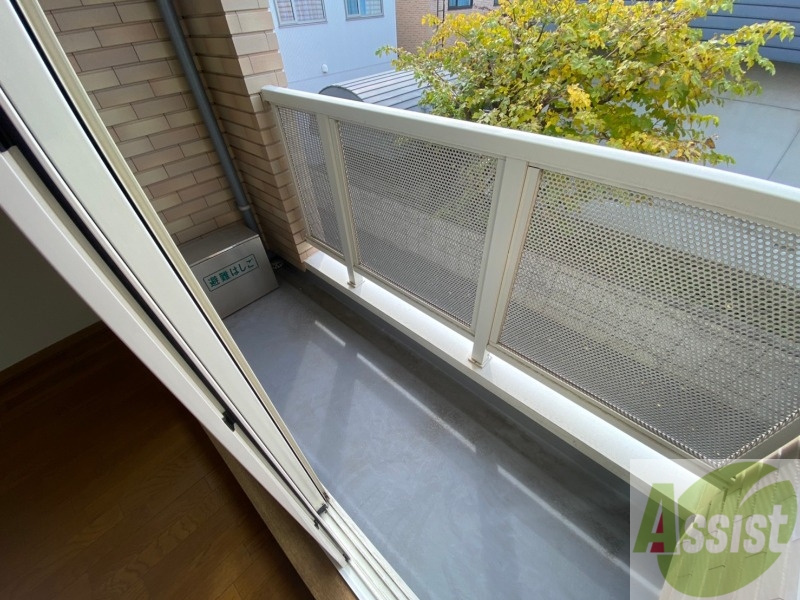 バルコニー　バルコニーです。洗濯物を干したり一息ついたりできますね！