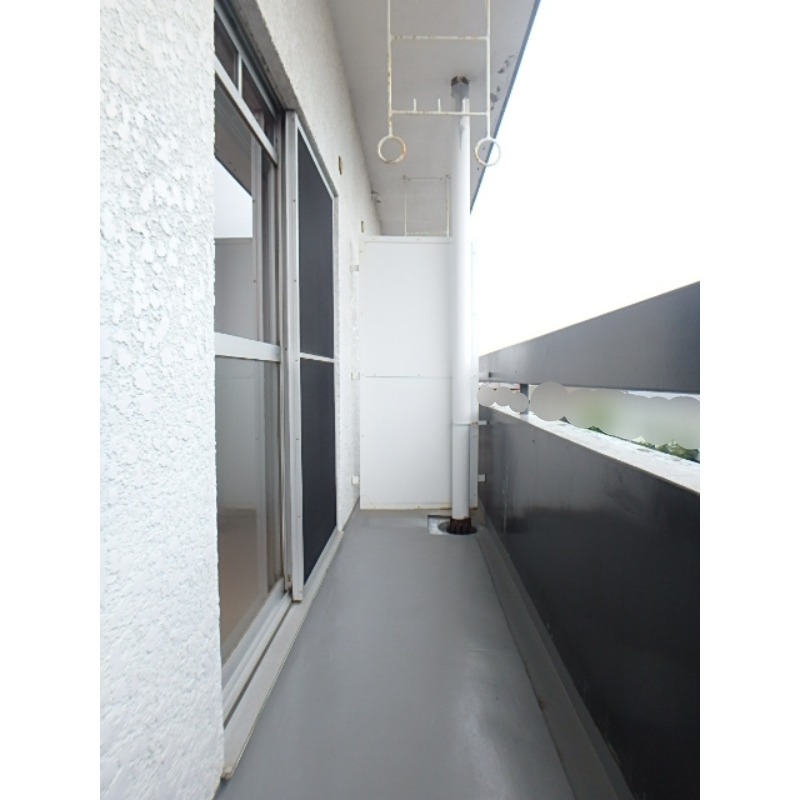 バルコニー　図面と現状に相違がある場合には現状を優先