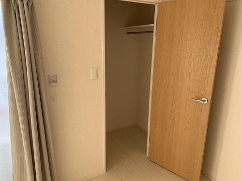 収納　ウォークインクローゼット