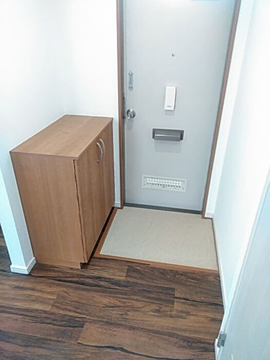 玄関　シンプルで使いやすい玄関です