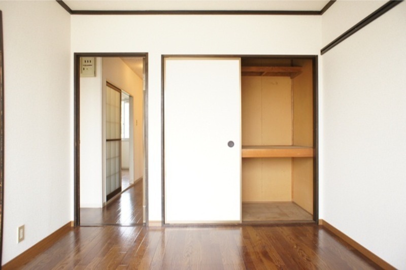 収納　図面と現状に相違がある場合には現状を優先