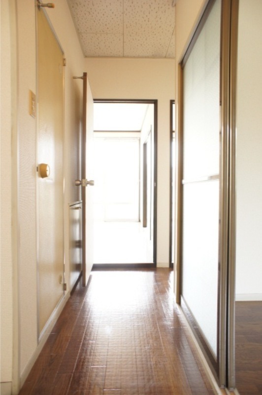 玄関　図面と現状に相違がある場合には現状を優先