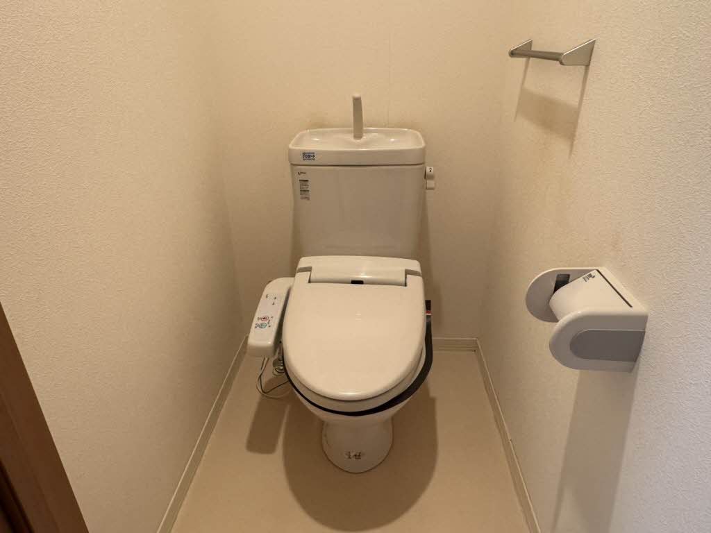 トイレ　トイレ