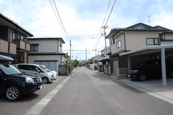 その他　前面道路（その他）まで0m