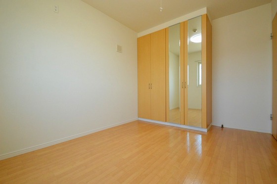 その他部屋・スペース　５．６帖の洋室◎