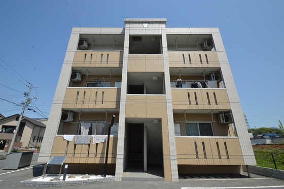 建物外観　全戸角部屋です☆★