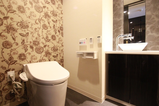 トイレ　※別室の参考写真の為、現況優先です。