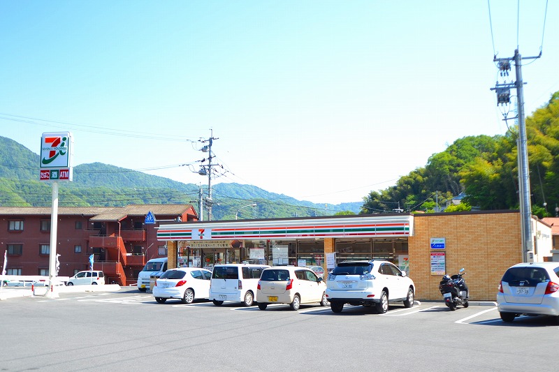 コンビニ　セブンイレブン（コンビニ）まで420m