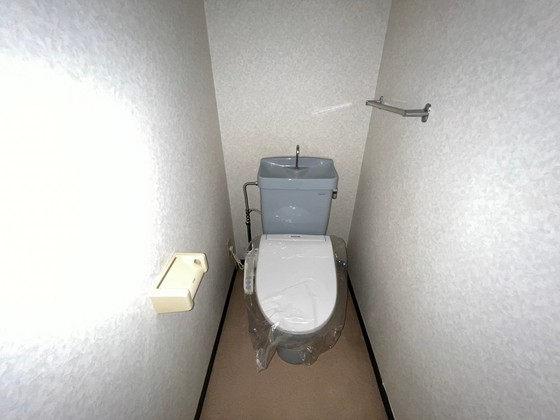 トイレ　※別部屋の写真です