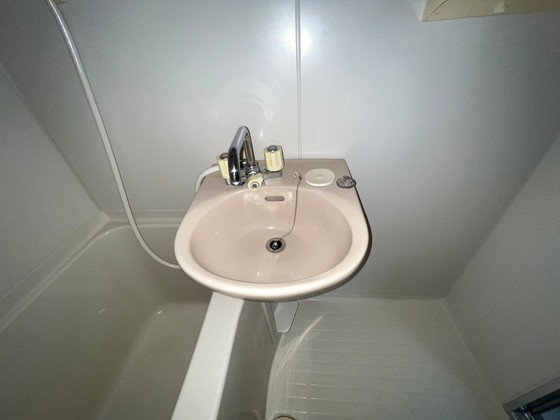 洗面設備　※別部屋の写真です