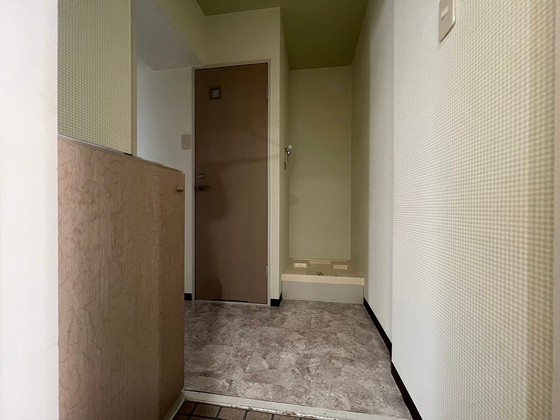 玄関　※別部屋の写真です