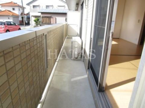 バルコニー　同物件別部屋です