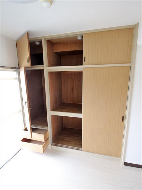 収納　松山市高砂町　豊洋ハイツ　収納