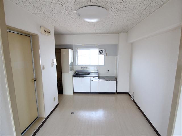 キッチン　松山市高砂町　豊洋ハイツ　キッチン