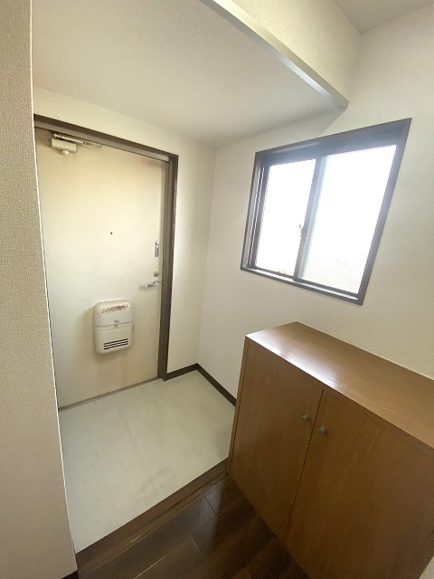 玄関　シューズボックス