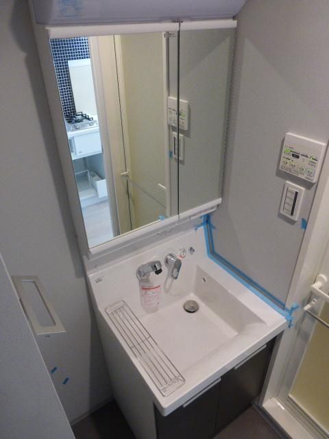 洗面設備　★おしゃれな独立洗面台★