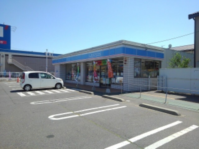 コンビニ　ローソン千曲桜堂店（コンビニ）まで622m