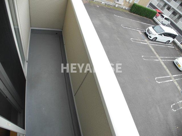 バルコニー　※室内画像は類似物件のもの