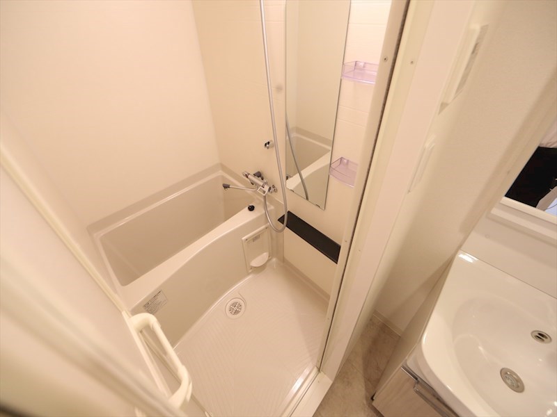 バス・シャワールーム　バスルーム　浴室暖房乾燥機付き