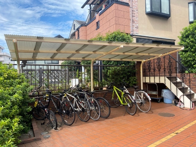 駐車場　駐輪場