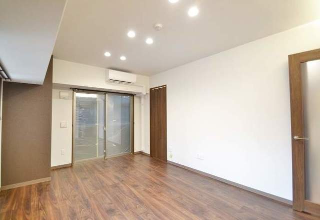 居室・リビング　別号室写真