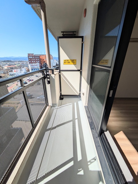 玄関　下駄箱付きです♪