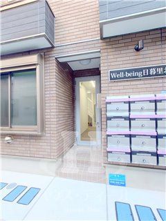 エントランス　清潔なエントランスです