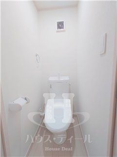 トイレ　トイレもきれいです