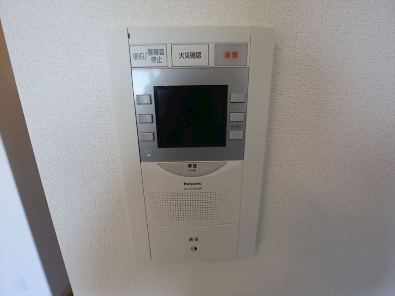 セキュリティ　TVモニター付インターホン完備