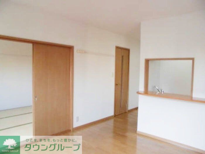 居室・リビング　お問合せはタウンハウジングまで！※現地待合わせ相談可能