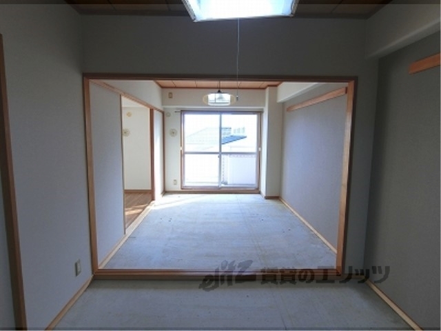 居室・リビング　和室