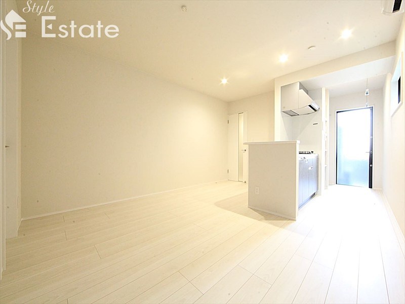 居室・リビング　同仕様写真