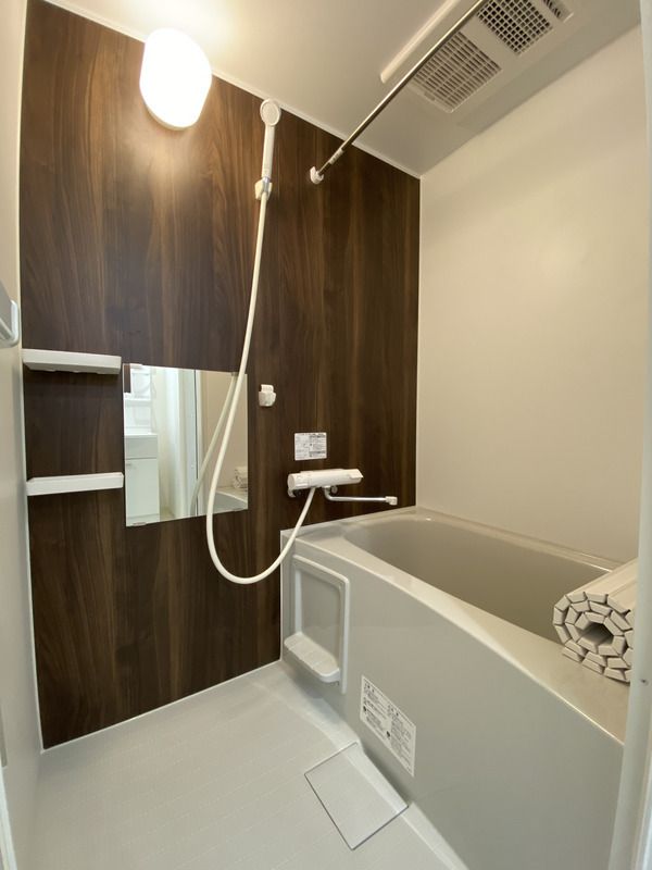 バス・シャワールーム　同一仕様写真
