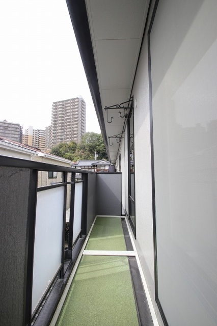 バルコニー　同物件別室