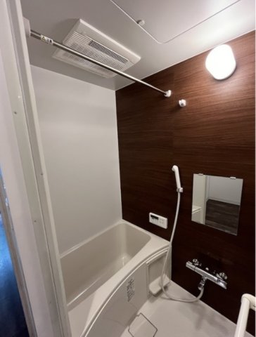 バス・シャワールーム　風呂