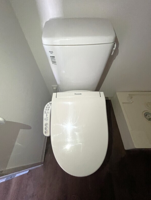 トイレ　トイレ