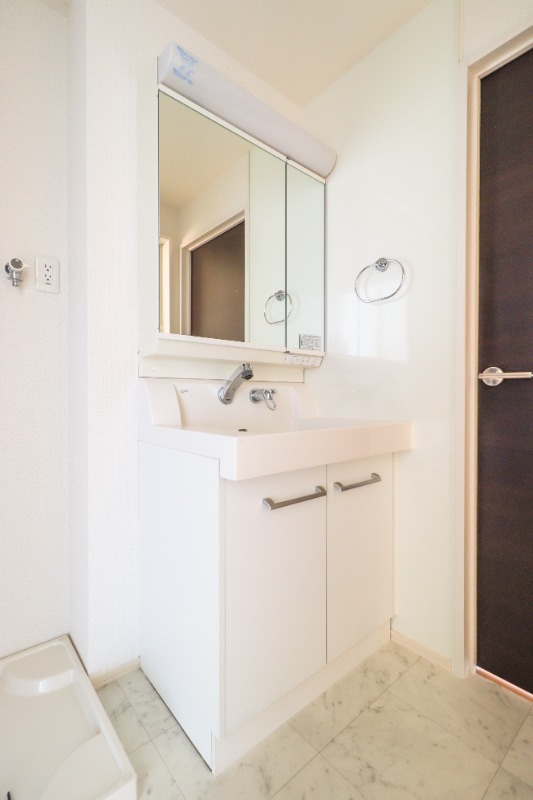 洗面設備　図面と現状に相違がある場合には現状を優先