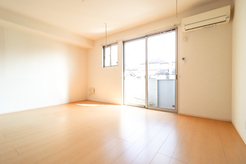 居室・リビング　図面と現状に相違がある場合には現状を優先