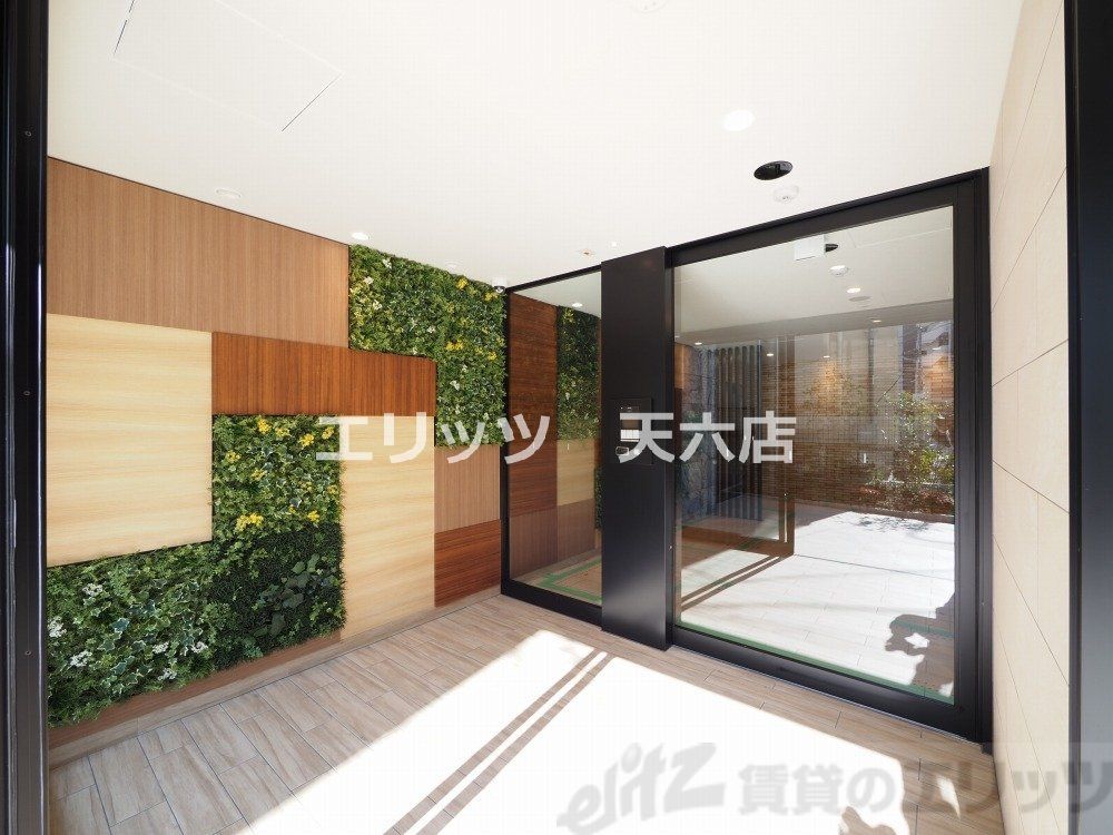 ロビー　エントランス